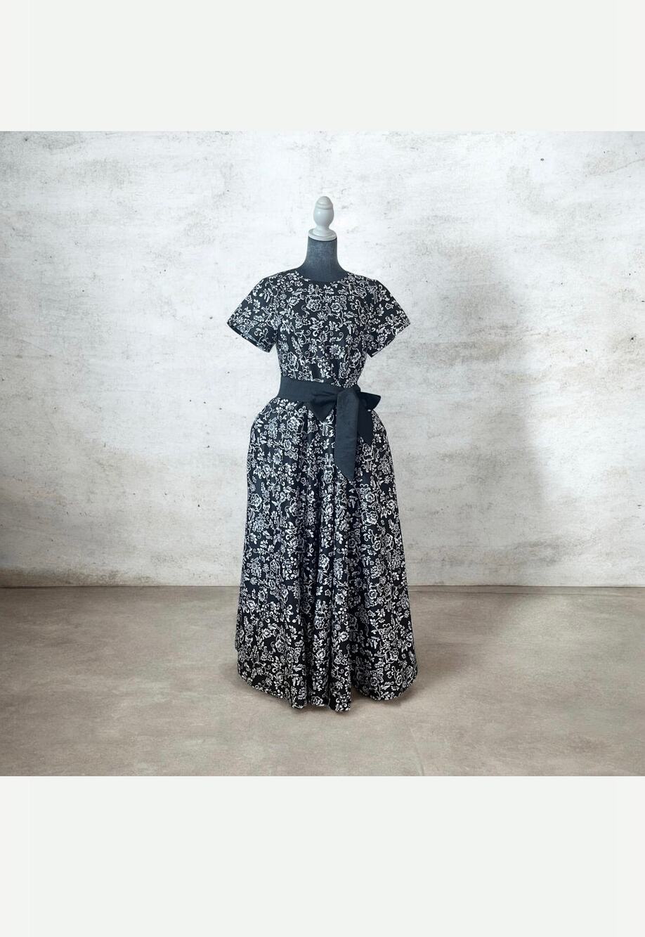 eShakti Black & White Maxi Pockets Elegant Dress Medium
